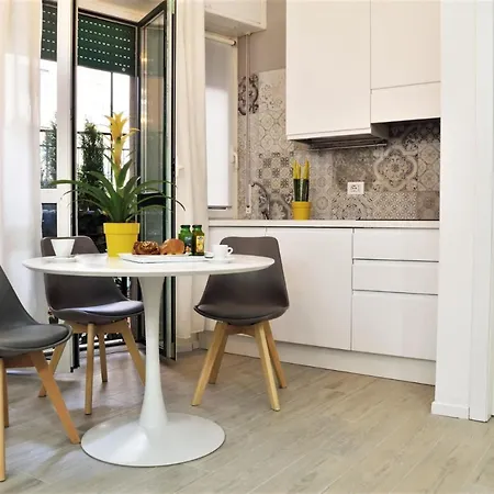 Easylife - Monolocale Confortevole E Rilassante Nel Quartiere Solari, Dotato Di Ogni Comfort *