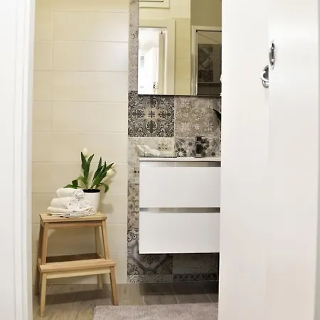 Apartment Easylife - Monolocale Confortevole E Rilassante Nel Quartiere Solari, Dotato Di Ogni Comfort
