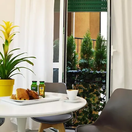 Easylife - Monolocale Confortevole E Rilassante Nel Quartiere Solari, Dotato Di Ogni Comfort