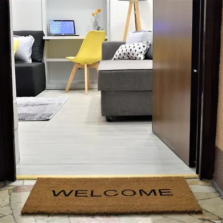 Easylife - Monolocale Confortevole E Rilassante Nel Quartiere Solari, Dotato Di Ogni Comfort דירה *
